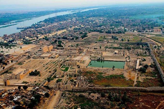 El Bawaba Lodge Solo Retreat, Detox And Mentoring